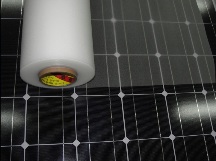 層壓機壓出來的太陽能電池組件經(jīng)常會有氣泡，是什么原因？